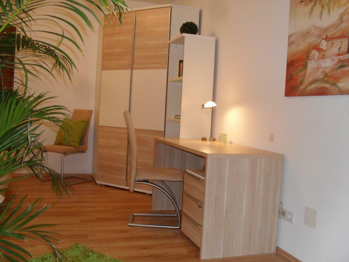 Ambiente In Karlsruhe City Екстериор снимка